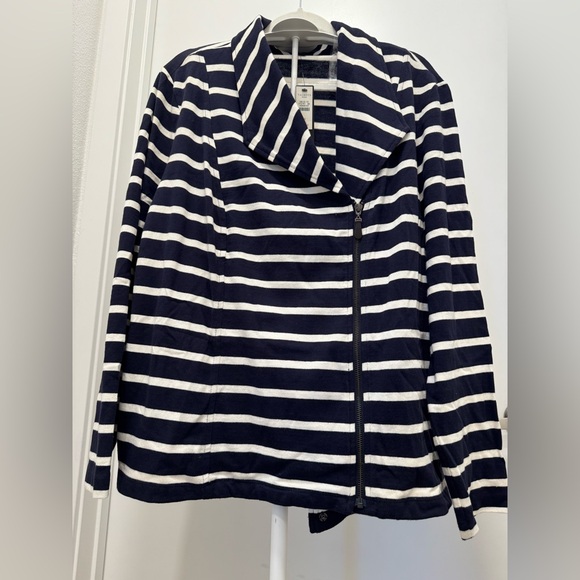 Talbots - Picture 6 of 8